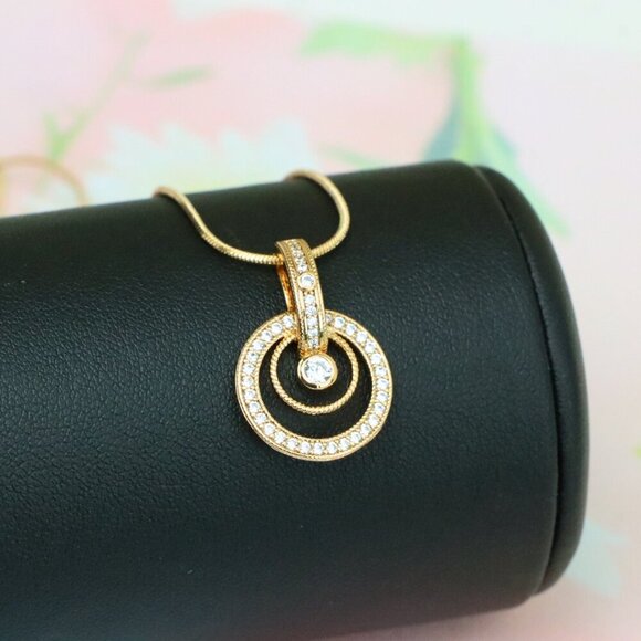 "Elegant Rose Gold Circular Pendant with Sparkling Crystal Accents, XPPT1221 - Picture 2 of 13